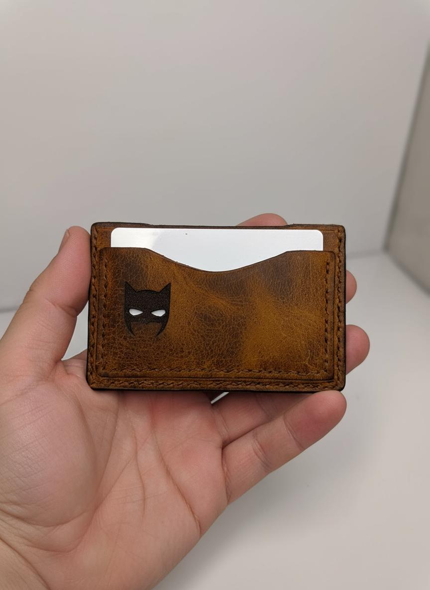 Porte-cartes cuir véritable – Finition vintage BATMAN