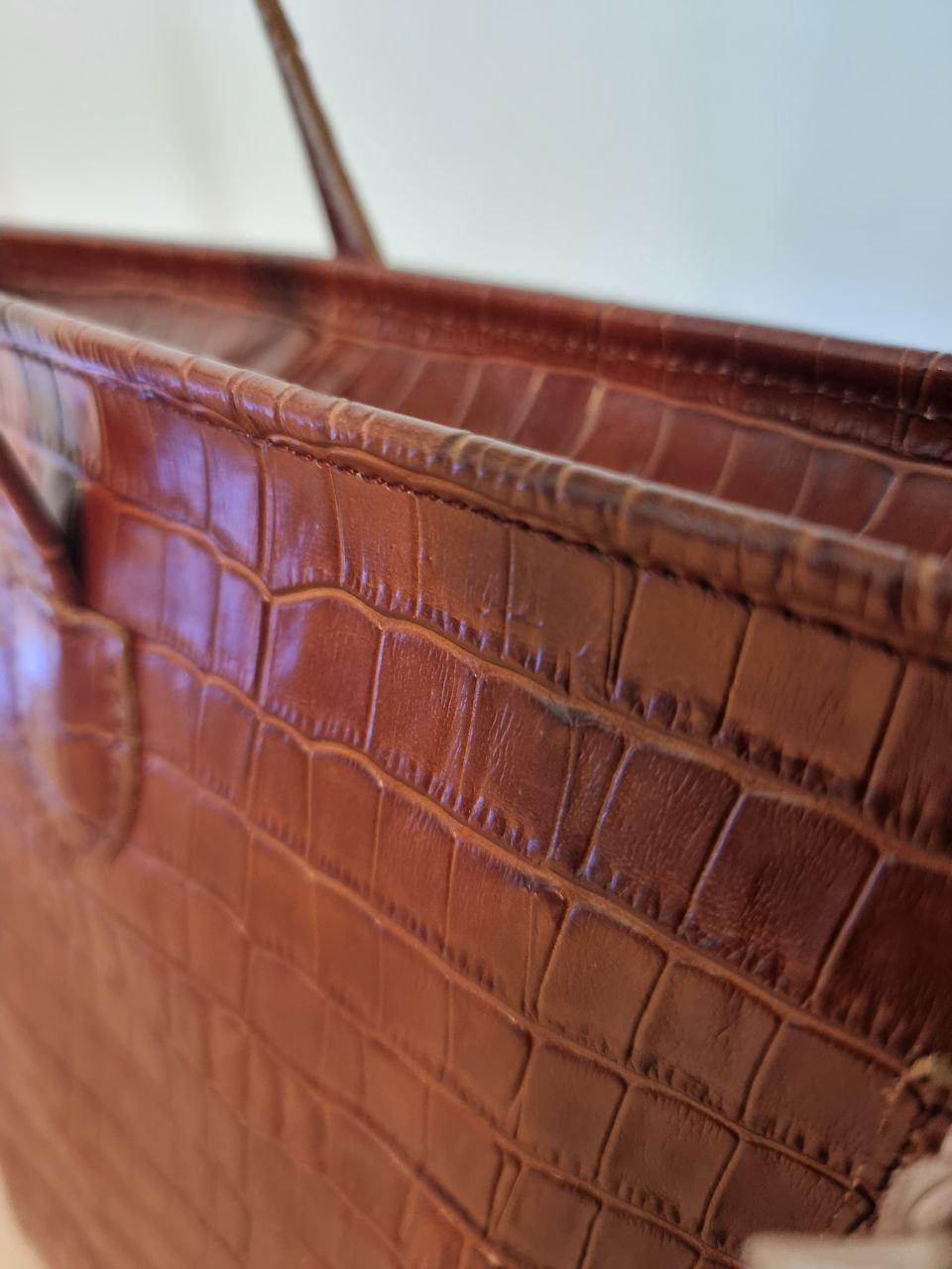 Handmade Croc-Embossed Leather Tote Bag – Genuine Vegetable Tanned Leather Handbag – Elegant Luxury Women’s Bag